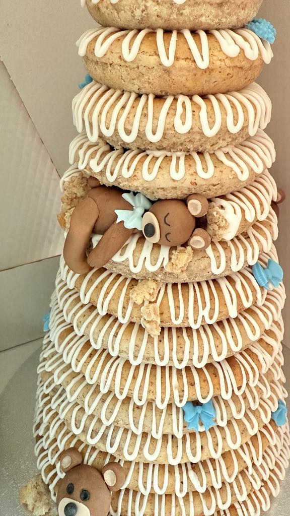 Kransekake med bamser - til barnedåp eller barneselskap