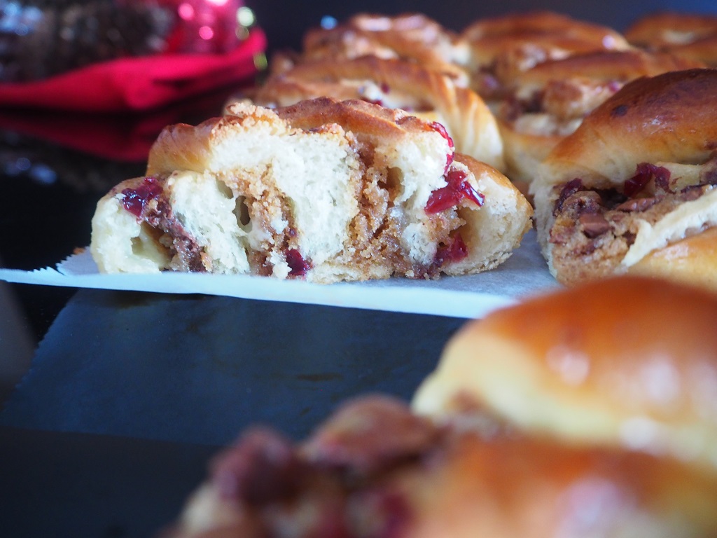 Julesnurr - Kanelsnurr med julesmaker - Tove Holter