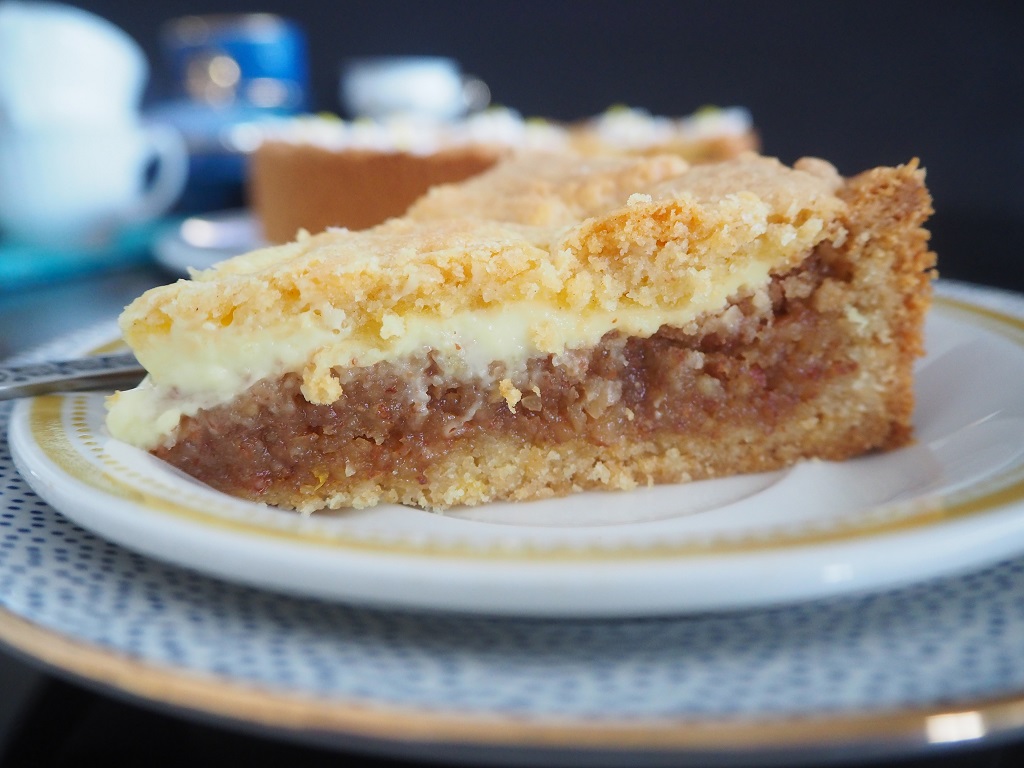 Påskefyrste - Fyrstekake med vaniljekrem - Tove Holter