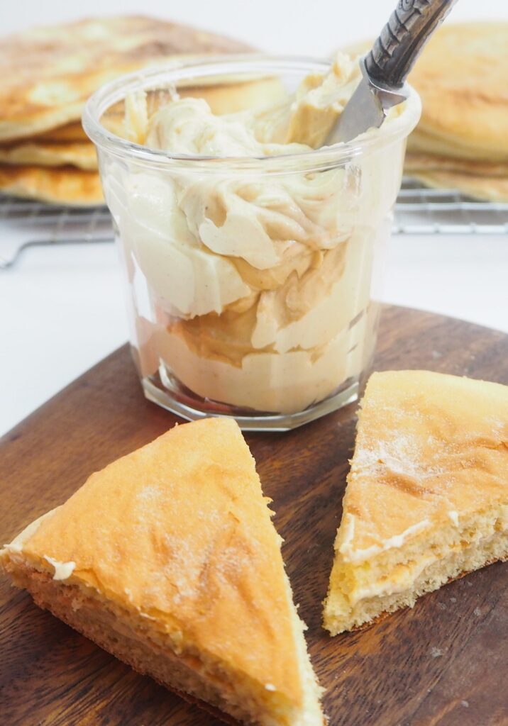 Kanelsmørkrem til tykklefse - Tove Holter