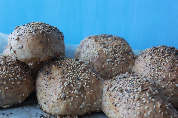 Grove speltrundstykker-oppskrift idefull-inspirert av Tove Holter